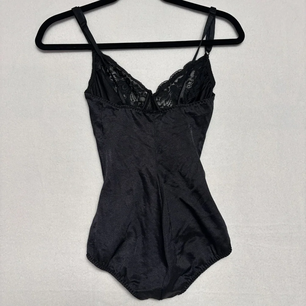 Vintage OLGA‎ 42007 Black Lace Trim Full Body Shaper Bodysuit 34B